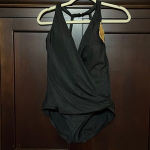 Black Size 14 MiracleSuit Swimsuit